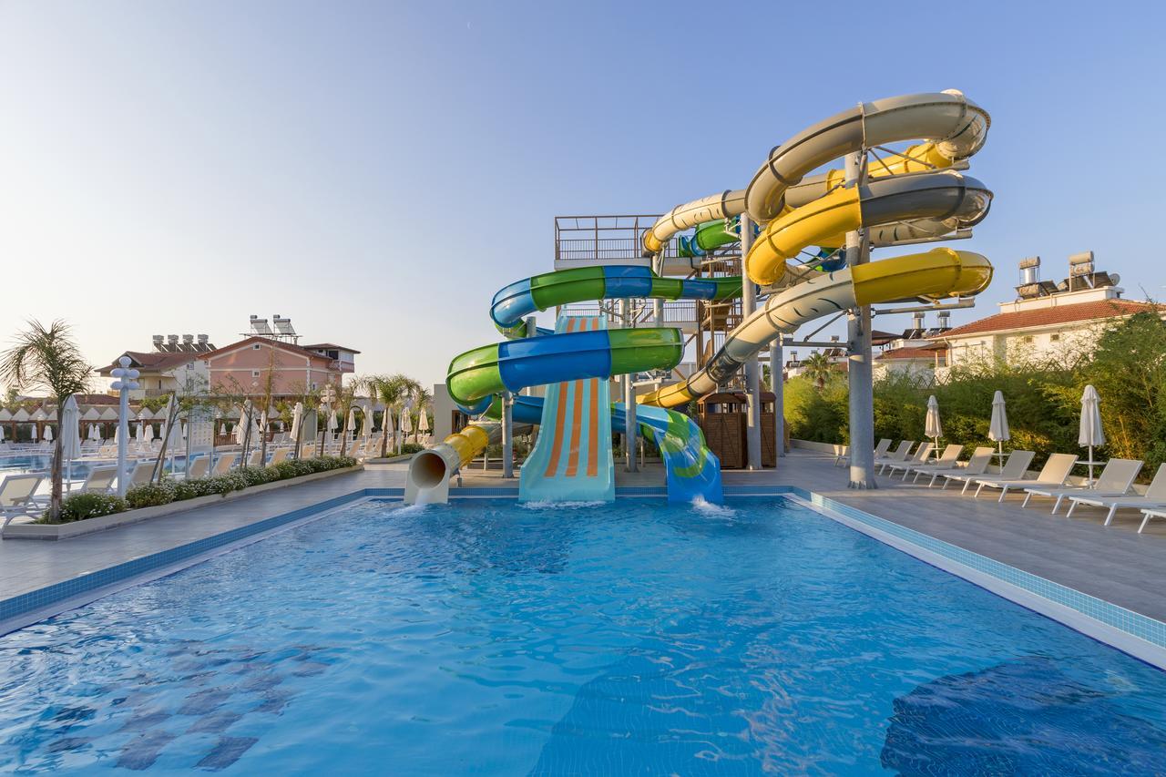 Side Crown Sunshine Ultra All Inclusive Exterior foto